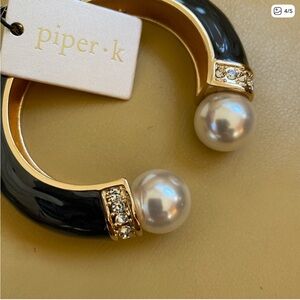 Piper K Black and Gold Bracelet with Pearl Accents